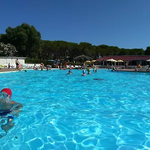 camping-arcobaleno.it-tuscanyhotel.com/