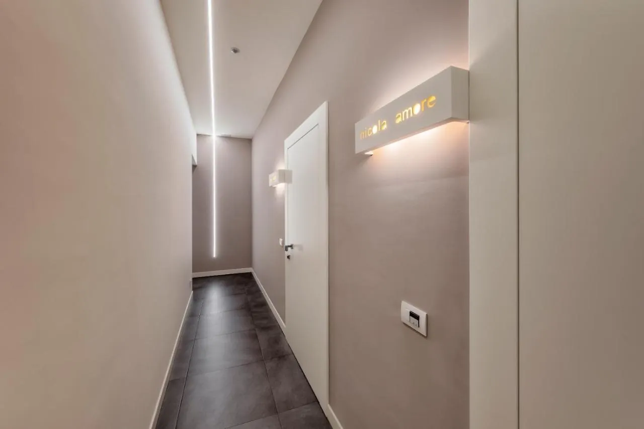 Napoli Squares Suites Гостевой дом