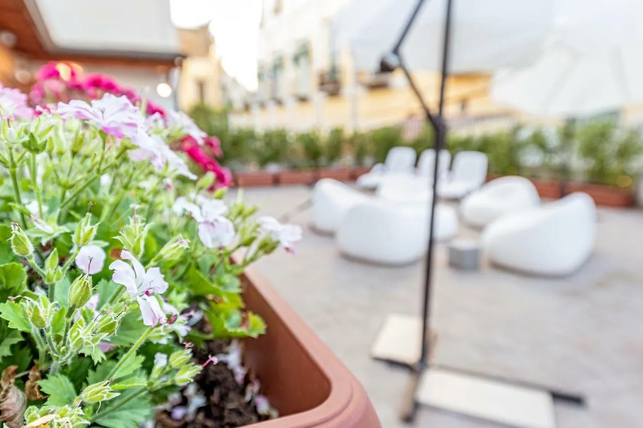 Napoli Squares Suites Гостевой дом