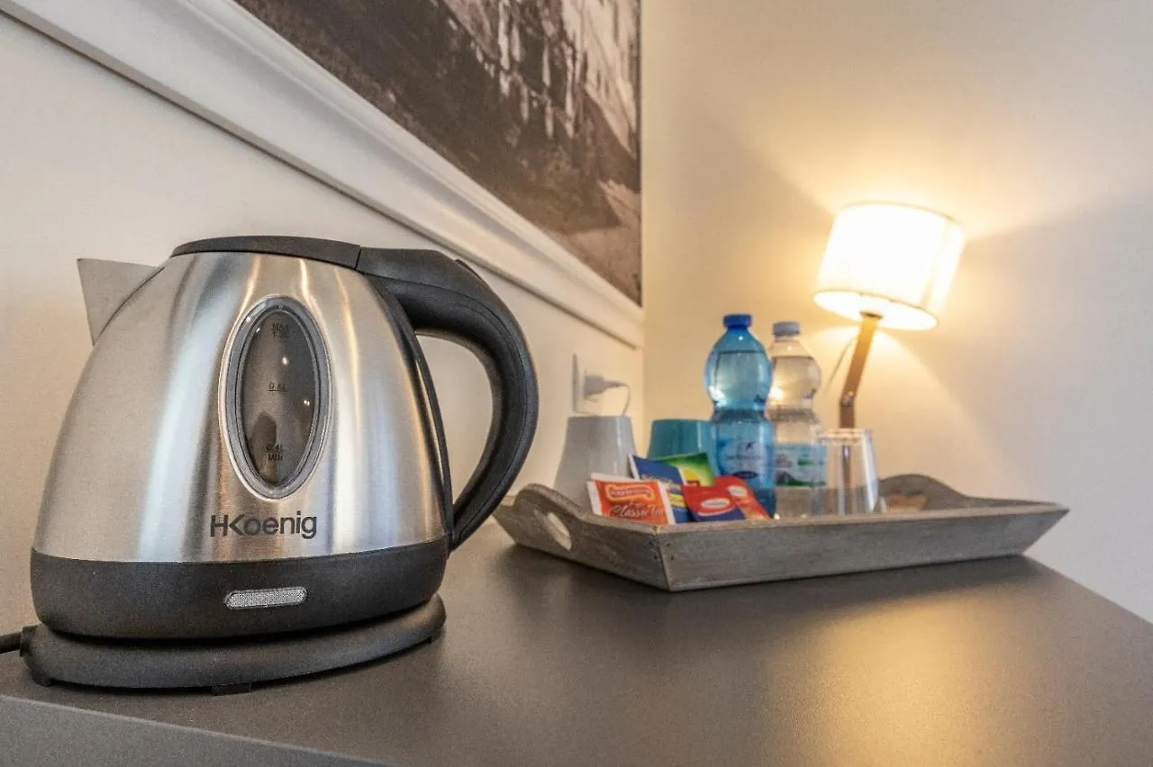 Napoli Squares Suites Гостевой дом