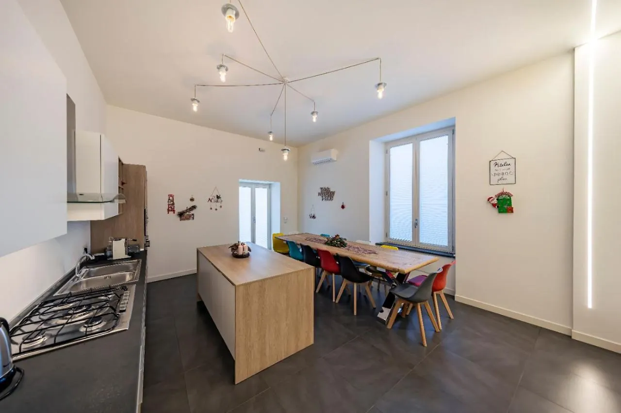 Napoli Squares Suites Италия