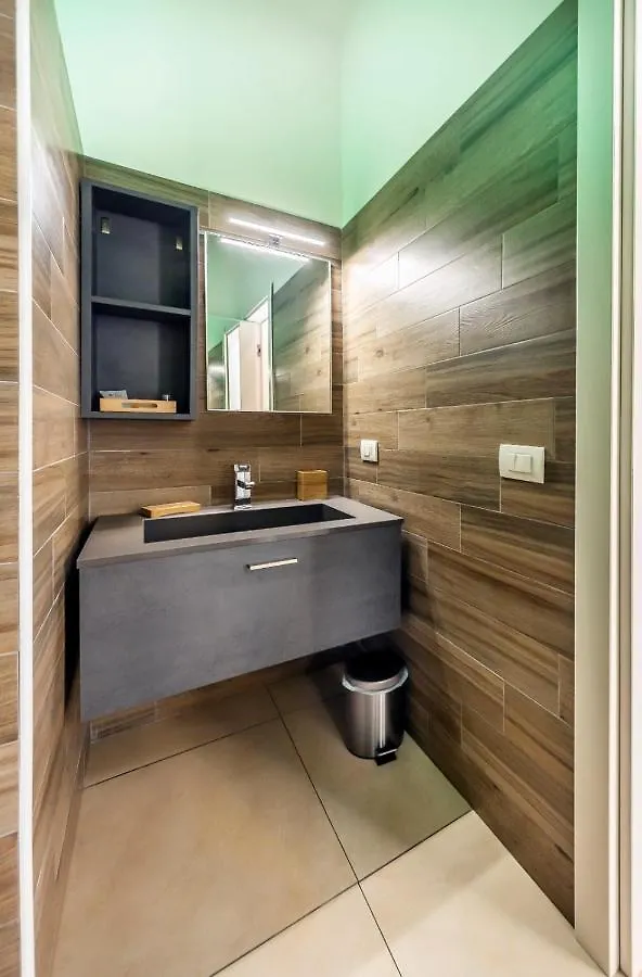 Napoli Squares Suites Неаполь
