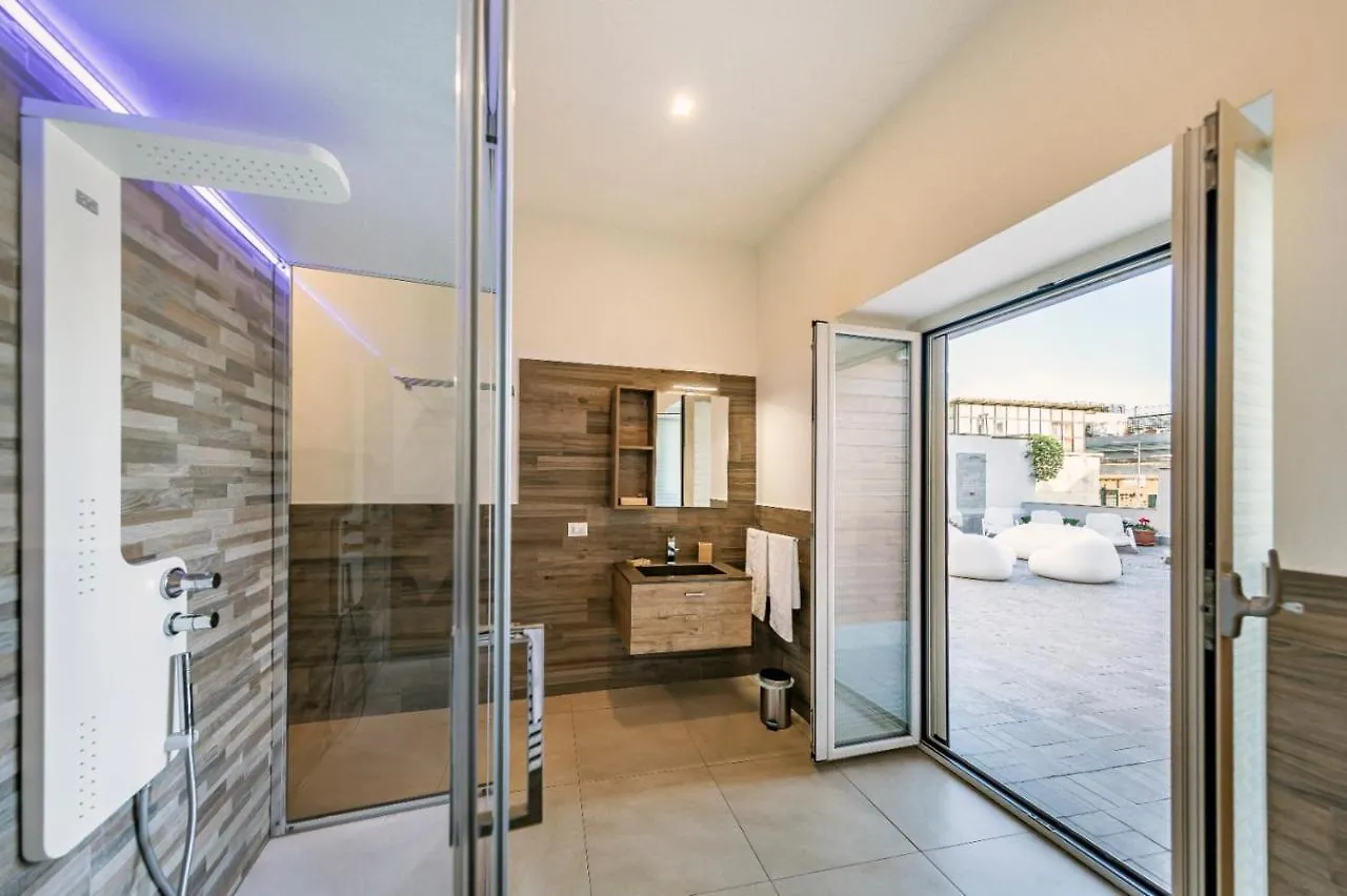 ** Гостевой дом Napoli Squares Suites Италия